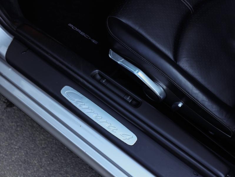 Voitures occasions PORSCHE 911 Cabriolet Carrera 4 Villeneuve-d'Ascq