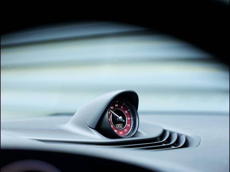 Voitures occasions PORSCHE Taycan Base Villeneuve-d'Ascq