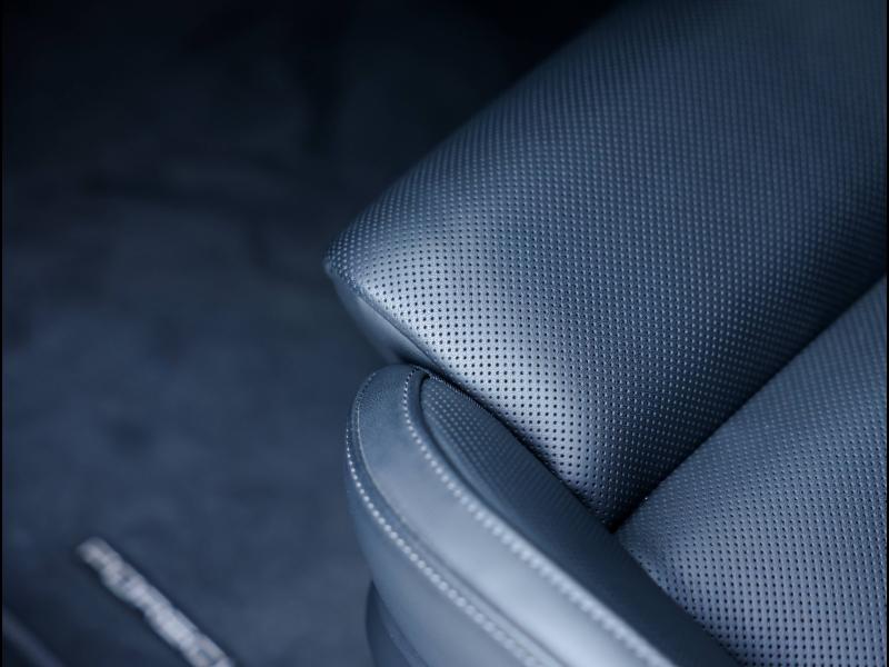 Voitures occasions PORSCHE Taycan Base Villeneuve-d'Ascq