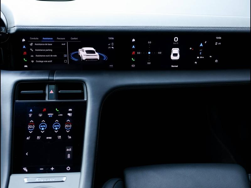 Voitures occasions PORSCHE Taycan Base Villeneuve-d'Ascq