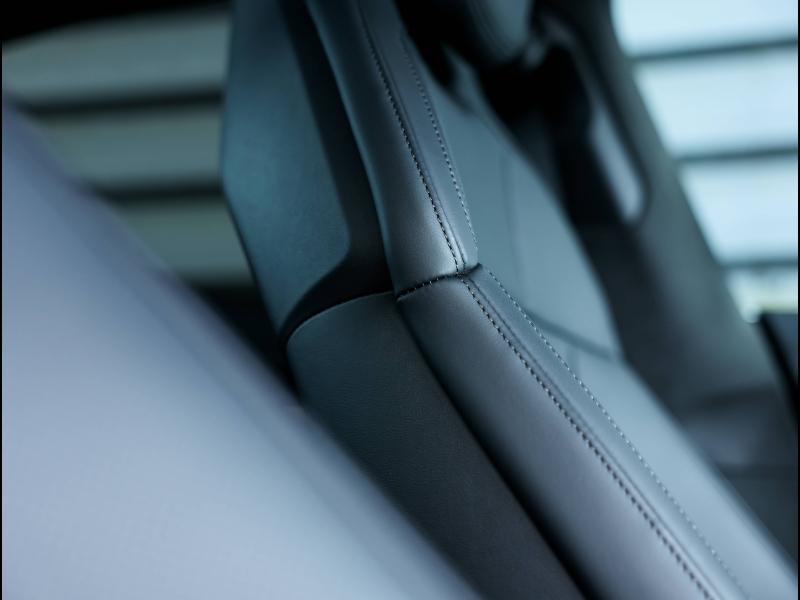 Voitures occasions PORSCHE Taycan Base Villeneuve-d'Ascq