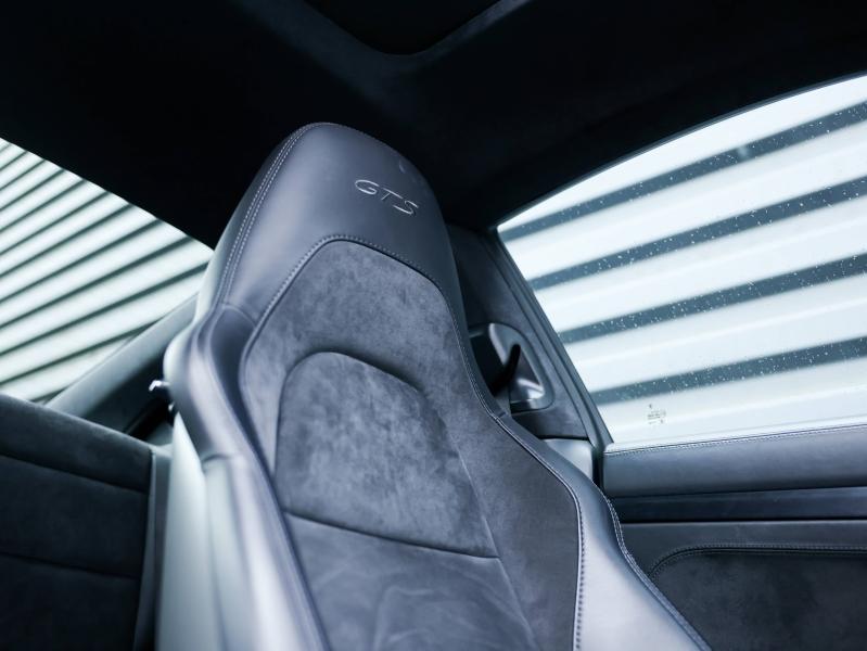 Voitures occasions PORSCHE 911 Coupe Carrera 4 GTS Villeneuve-d'Ascq