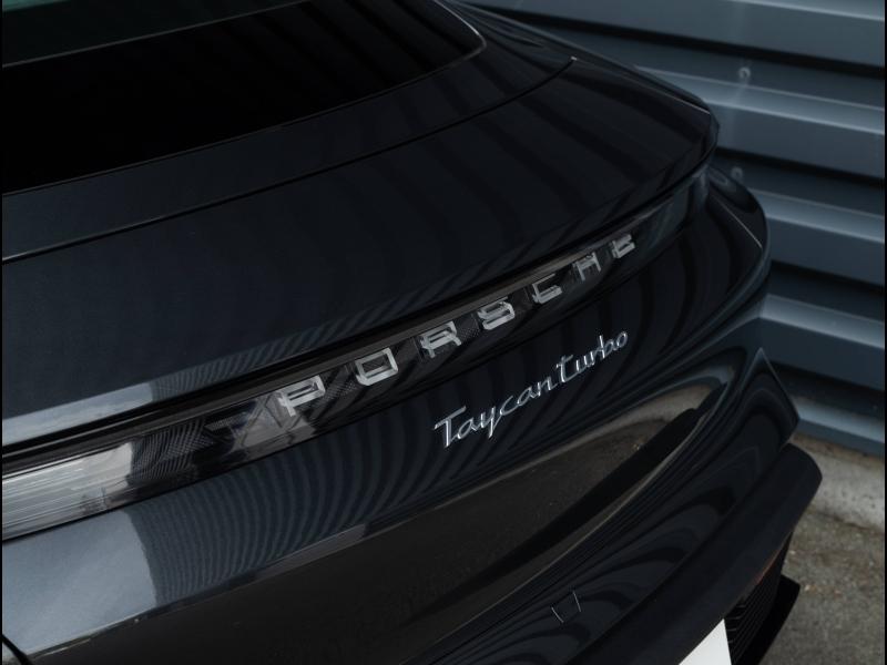 Voitures occasions PORSCHE Taycan Turbo Villeneuve-d'Ascq
