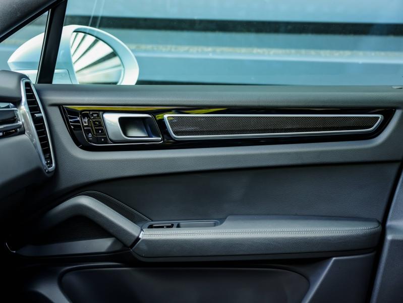 Voitures occasions PORSCHE Cayenne Coupe E-Hybrid Villeneuve-d'Ascq