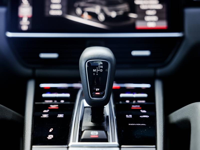 Voitures occasions PORSCHE Cayenne Coupe E-Hybrid Villeneuve-d'Ascq