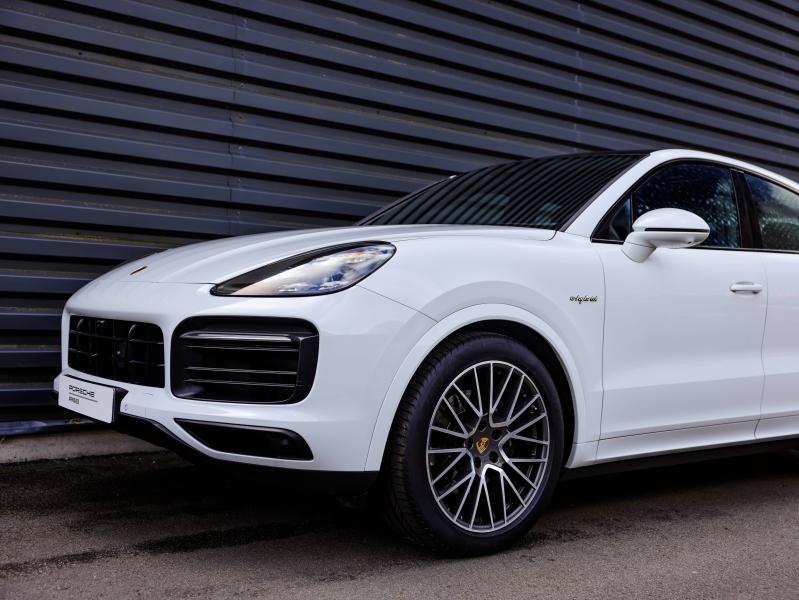 Voitures occasions PORSCHE Cayenne Coupe E-Hybrid Villeneuve-d'Ascq