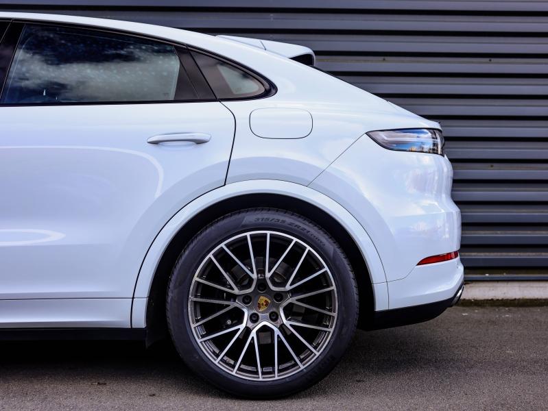 Voitures occasions PORSCHE Cayenne Coupe E-Hybrid Villeneuve-d'Ascq