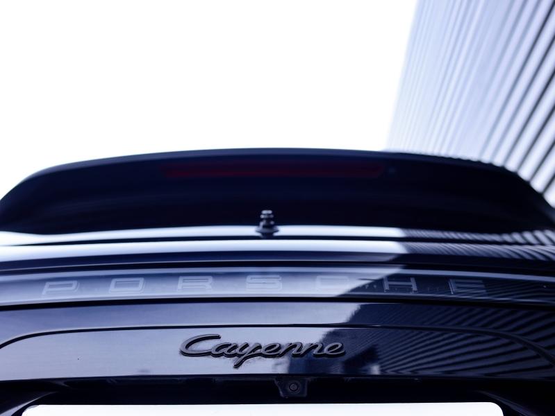 Voitures occasions PORSCHE CAYENNE E-Hybrid Villeneuve-d'Ascq