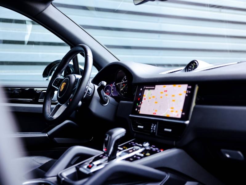 Voitures occasions PORSCHE CAYENNE E-Hybrid Villeneuve-d'Ascq