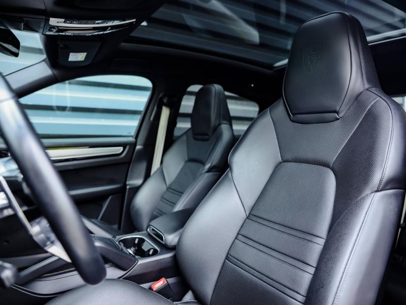 Voitures occasions PORSCHE Cayenne Coupe E-Hybrid Platinum Ed Villeneuve-d'Ascq