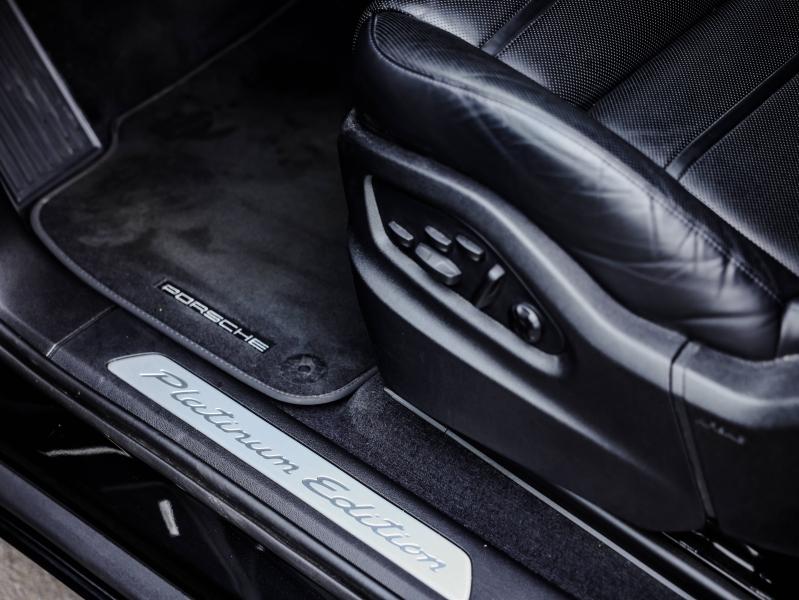 Voitures occasions PORSCHE Cayenne Coupe E-Hybrid Platinum Ed Villeneuve-d'Ascq