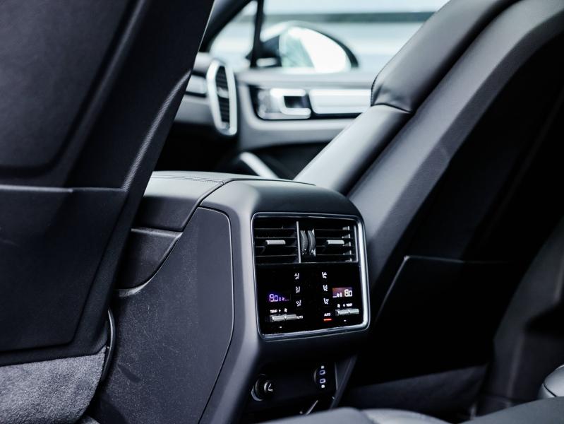 Voitures occasions PORSCHE Cayenne Coupe E-Hybrid Platinum Ed Villeneuve-d'Ascq