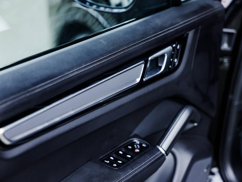 Voitures occasions PORSCHE Cayenne Coupe E-Hybrid Platinum Ed Villeneuve-d'Ascq