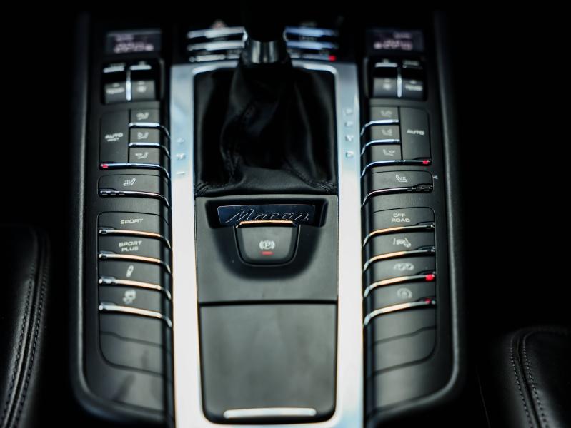 Voitures occasions PORSCHE MACAN Turbo Villeneuve-d'Ascq