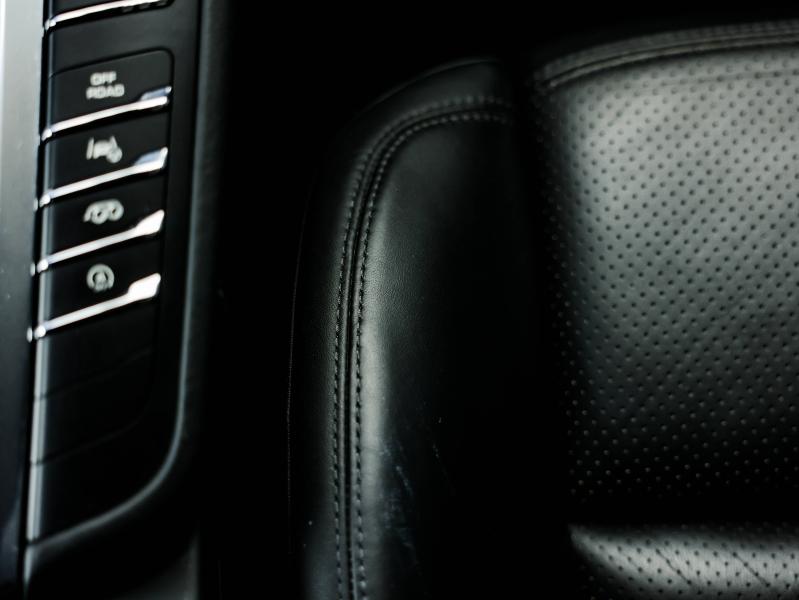 Voitures occasions PORSCHE MACAN Turbo Villeneuve-d'Ascq