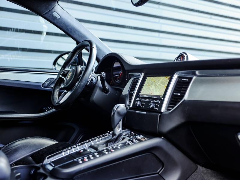Voitures occasions PORSCHE MACAN Turbo Villeneuve-d'Ascq