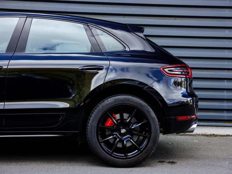 Voitures occasions PORSCHE MACAN Turbo Villeneuve-d'Ascq