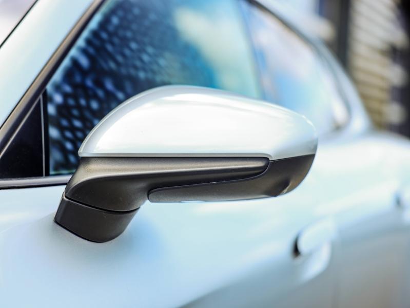 Voitures occasions PORSCHE Taycan Cross Turismo 4 Villeneuve-d'Ascq