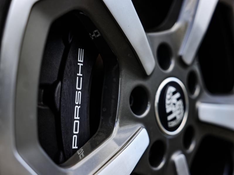 Voitures occasions PORSCHE Taycan Cross Turismo 4 Villeneuve-d'Ascq