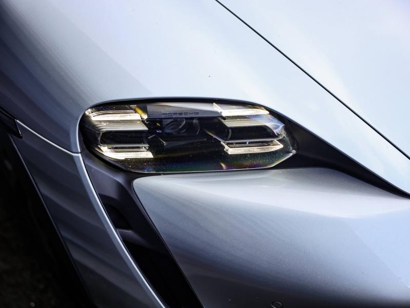 Voitures occasions PORSCHE Taycan Cross Turismo 4 Villeneuve-d'Ascq