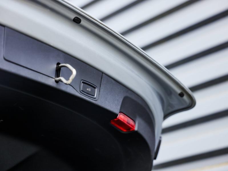 Voitures occasions PORSCHE Taycan Cross Turismo 4 Villeneuve-d'Ascq