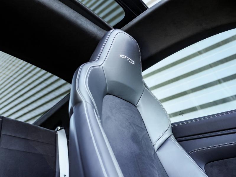 Voitures occasions PORSCHE 911 Coupe Carrera GTS Villeneuve-d'Ascq