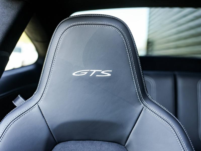 Voitures occasions PORSCHE 911 Coupe Carrera GTS Villeneuve-d'Ascq