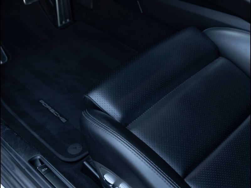 Voitures occasions PORSCHE 911 Coupe GTS Villeneuve-d'Ascq