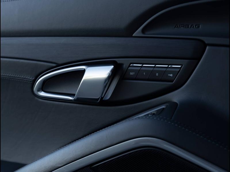 Voitures occasions PORSCHE 911 Coupe GTS Villeneuve-d'Ascq