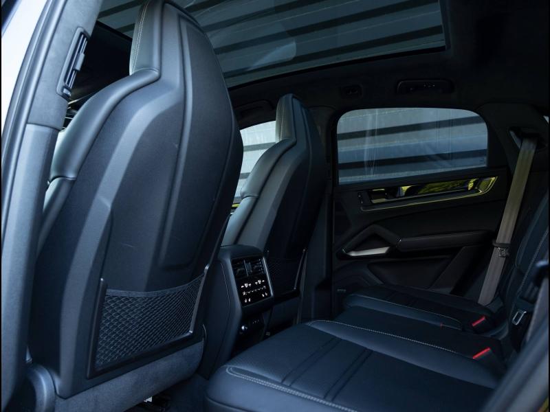 Voitures occasions PORSCHE Cayenne Coupe Turbo E-Hybrid Villeneuve-d'Ascq