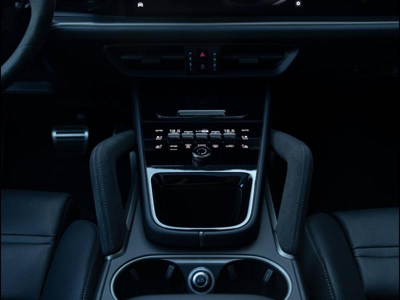 Voitures occasions PORSCHE Cayenne Coupe Turbo E-Hybrid Villeneuve-d'Ascq