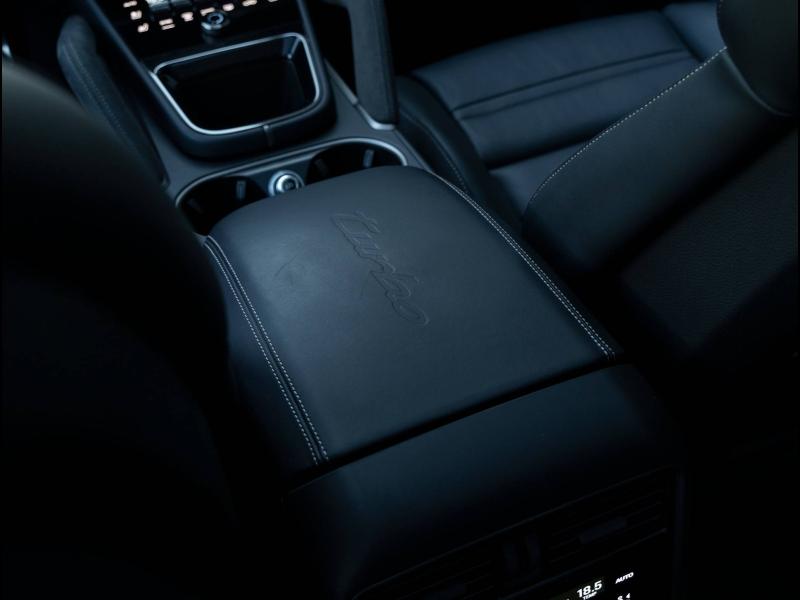 Voitures occasions PORSCHE Cayenne Coupe Turbo E-Hybrid Villeneuve-d'Ascq