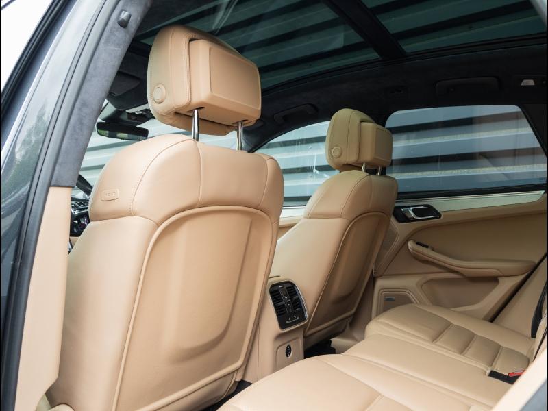 Voitures occasions PORSCHE MACAN Turbo Villeneuve-d'Ascq