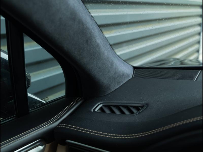Voitures occasions PORSCHE MACAN Turbo Villeneuve-d'Ascq