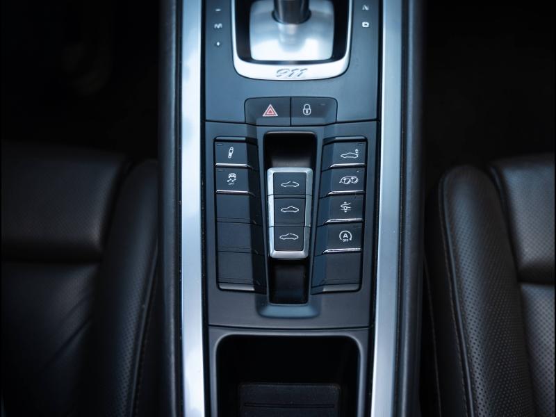 Voitures occasions PORSCHE 911 Coupe Carrera 4S Villeneuve-d'Ascq