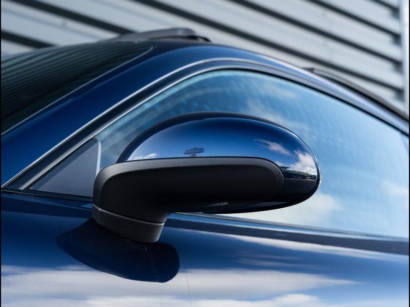 Voitures occasions PORSCHE 911 Coupe Carrera 4S Villeneuve-d'Ascq