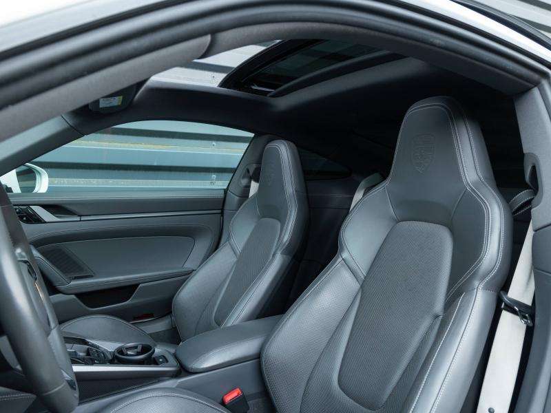 Voitures occasions PORSCHE 911 Coupe Carrera 4S Villeneuve-d'Ascq