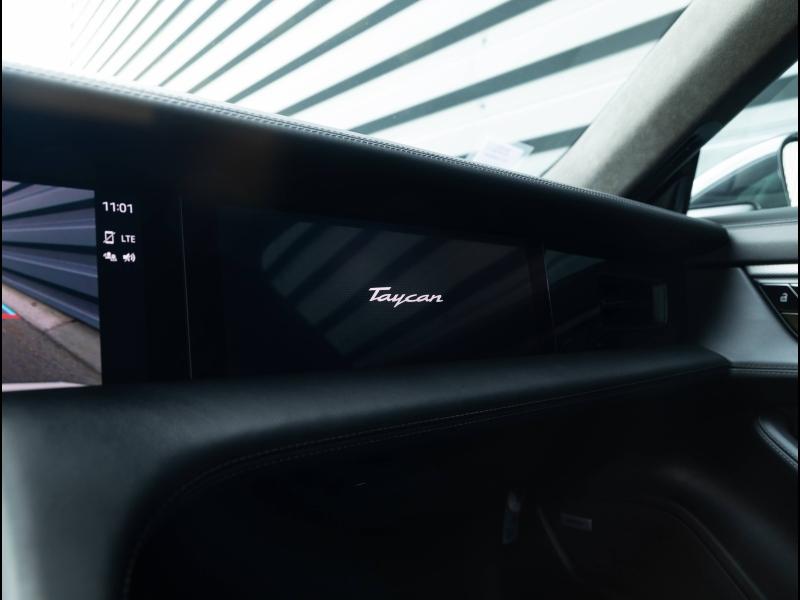 Voitures occasions PORSCHE Taycan Turbo Villeneuve-d'Ascq