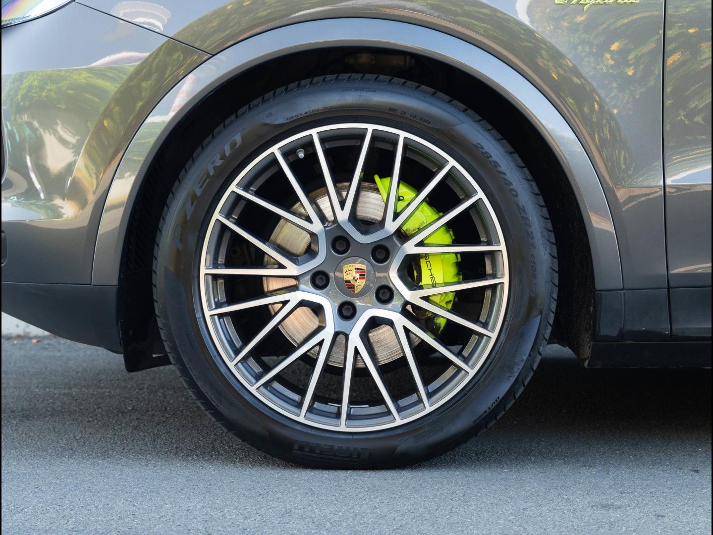 Voitures occasions PORSCHE Cayenne Coupe E-Hybrid Villeneuve-d'Ascq
