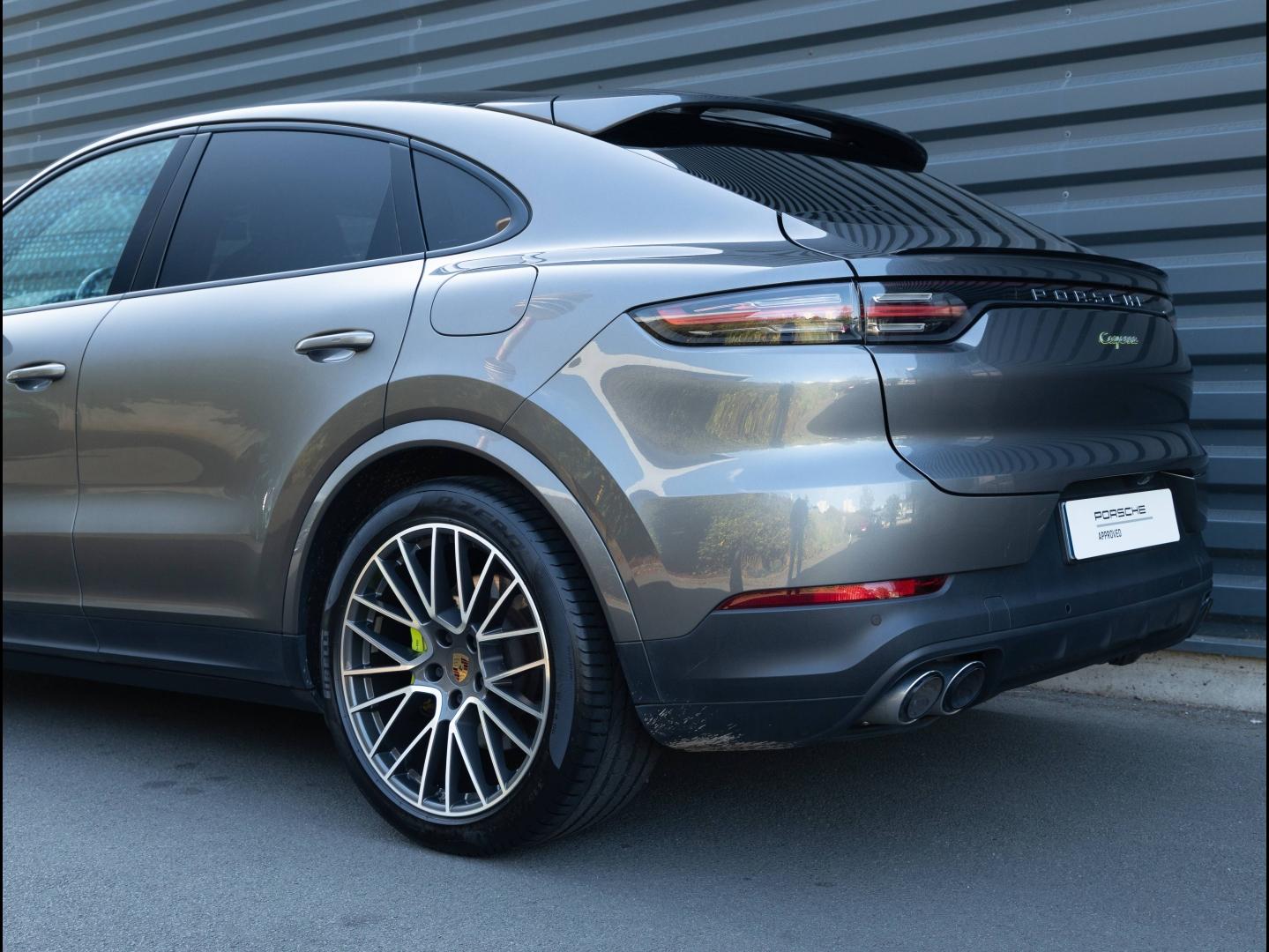 Voitures occasions PORSCHE Cayenne Coupe E-Hybrid Villeneuve-d'Ascq