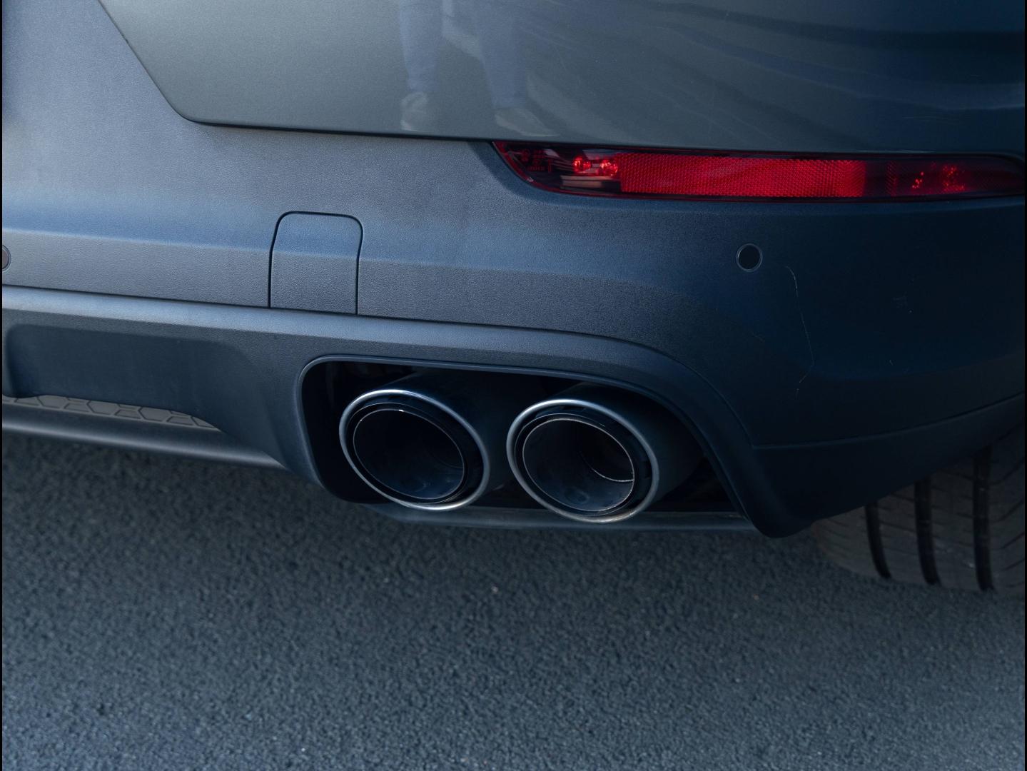 Voitures occasions PORSCHE Cayenne Coupe E-Hybrid Villeneuve-d'Ascq