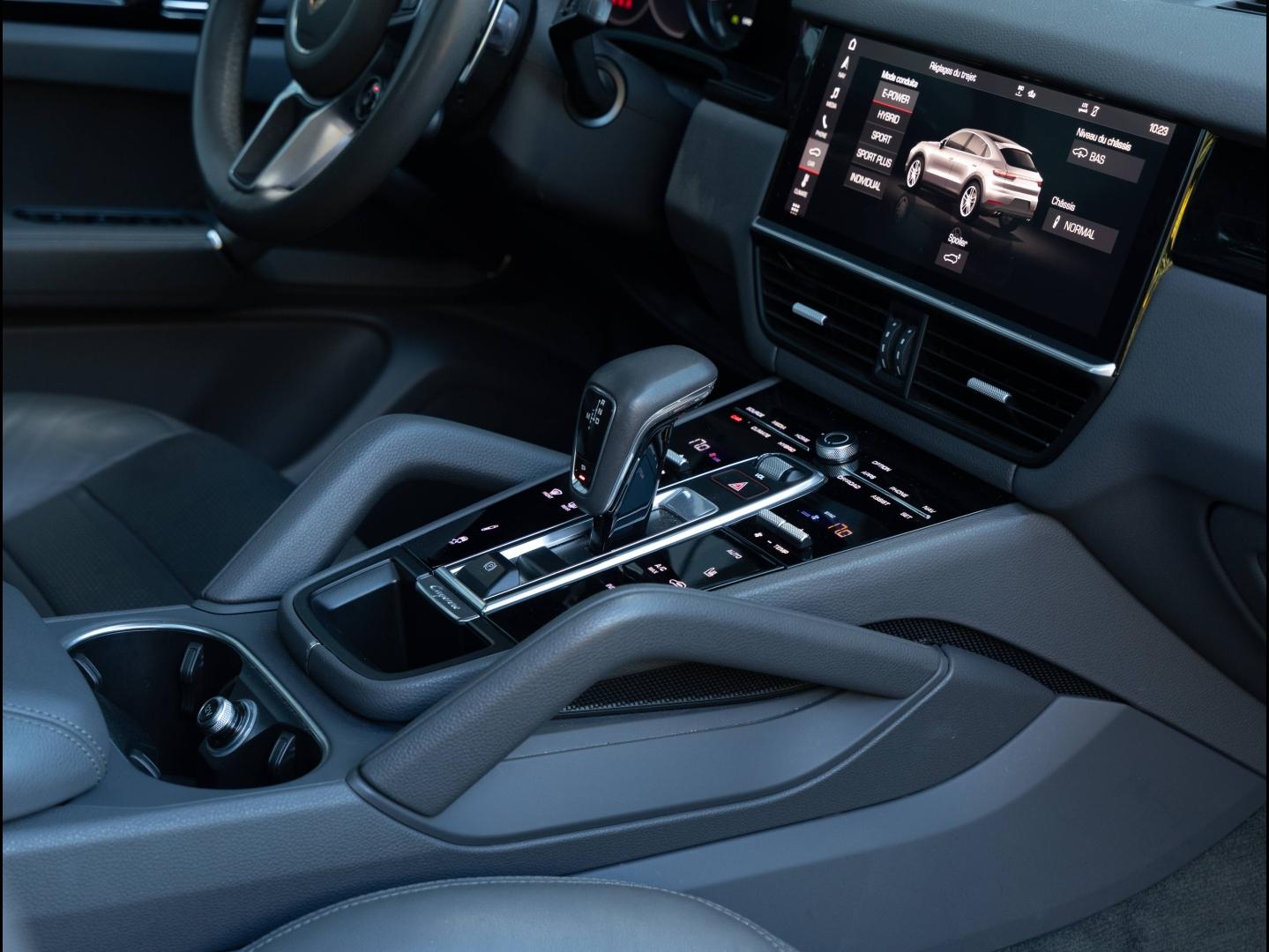 Voitures occasions PORSCHE Cayenne Coupe E-Hybrid Villeneuve-d'Ascq