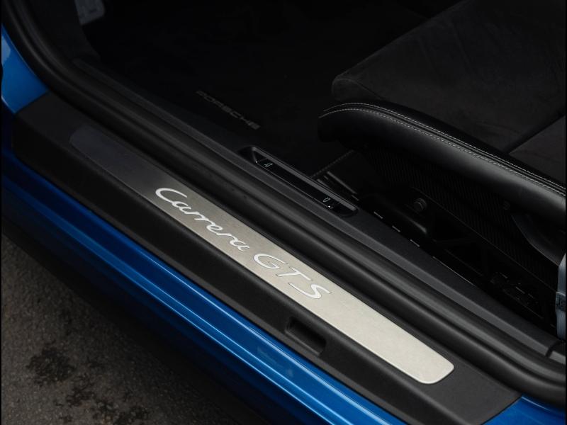 Voitures occasions PORSCHE 911 Coupe Carrera GTS Villeneuve-d'Ascq