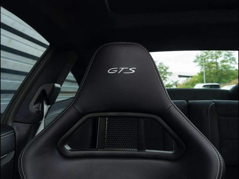 Voitures occasions PORSCHE 911 Coupe Carrera GTS Villeneuve-d'Ascq