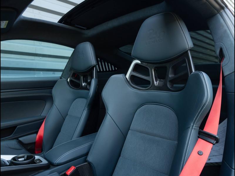 Voitures occasions PORSCHE 911 Coupe Carrera GTS Villeneuve-d'Ascq