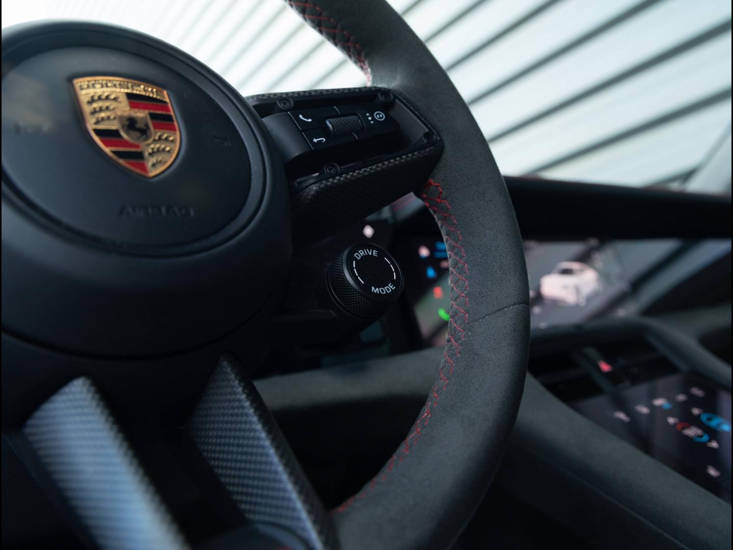 Voitures occasions PORSCHE Taycan GTS Villeneuve-d'Ascq