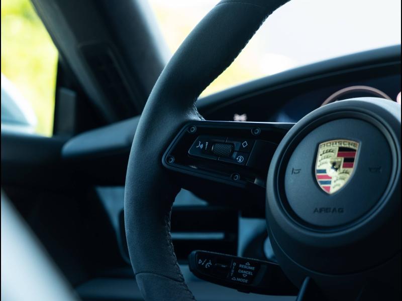 Voitures occasions PORSCHE Taycan Cross Turismo 4S Villeneuve-d'Ascq
