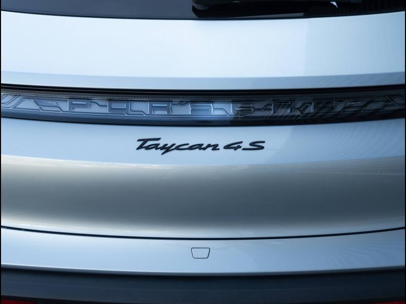 Voitures occasions PORSCHE Taycan Cross Turismo 4S Villeneuve-d'Ascq