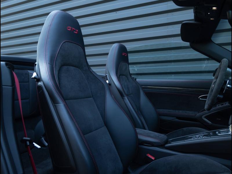 Voitures occasions PORSCHE 911 Cabriolet Carrera 4 GTS Villeneuve-d'Ascq
