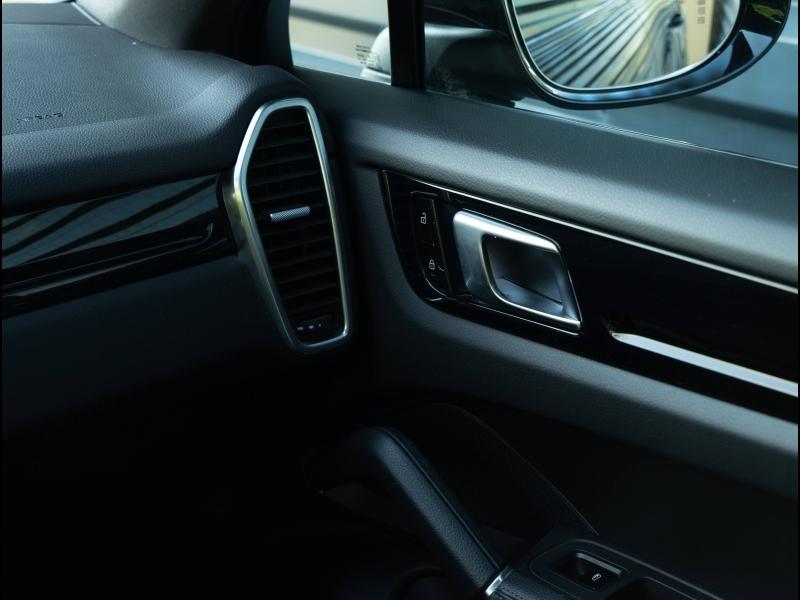 Voitures occasions PORSCHE Cayenne Coupe E-Hybrid Villeneuve-d'Ascq